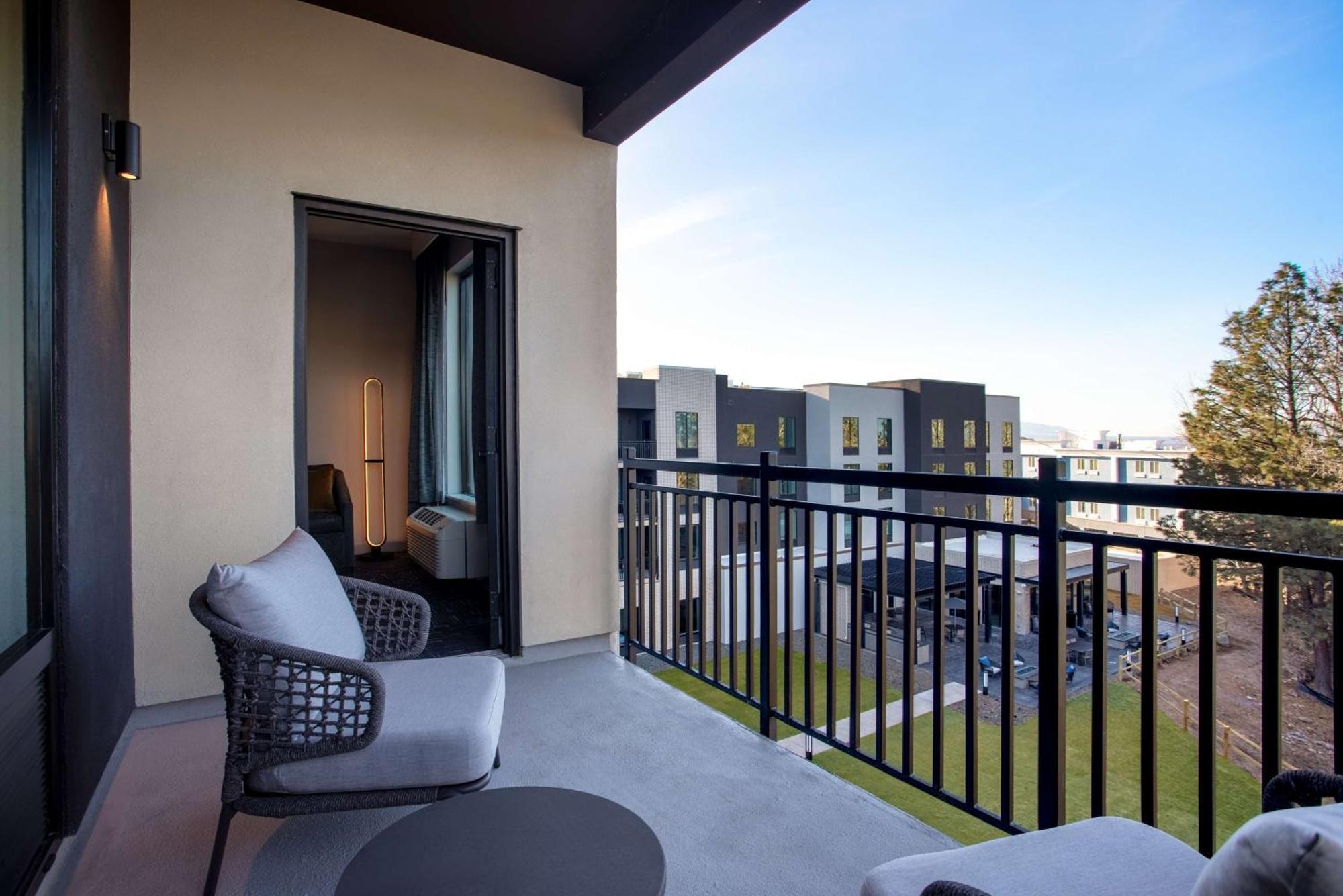 Homewood Suites By Hilton Missoula Esterno foto